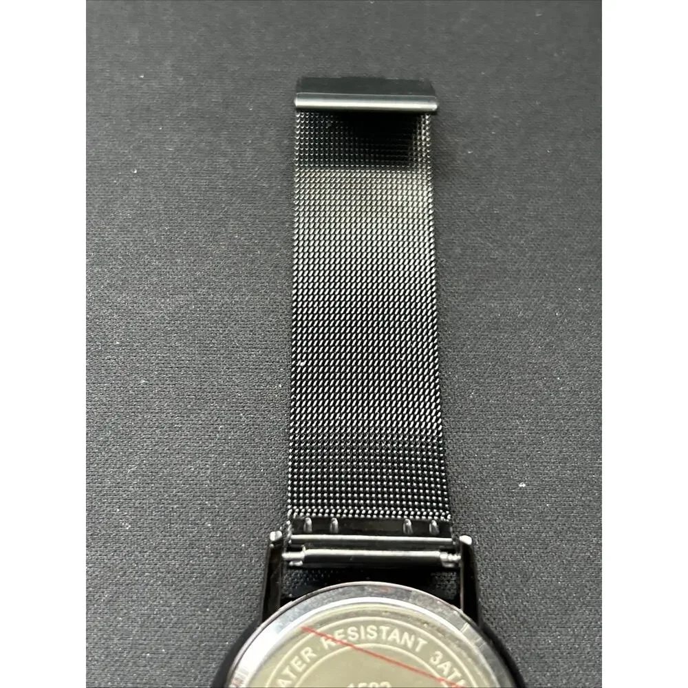 Skmei Color Changing Dial Quartz Watch